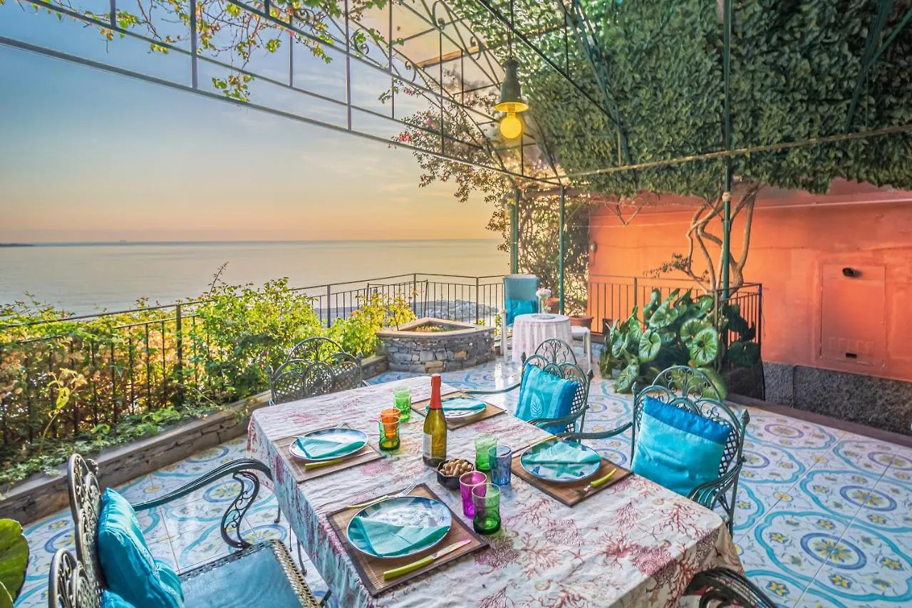 La Terrazza Sul Mare Lägenhet Camogli Italien